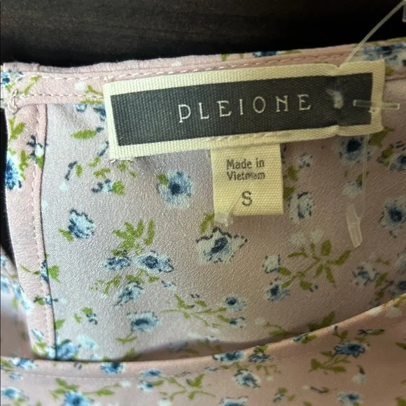 Pleione Pink Floral Blouse - Picture 4 of 4